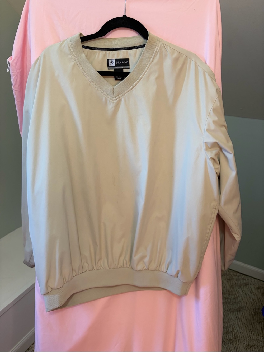 Jos.A.Bank Men’s V-Neck Pullover Windbreaker - Beige size large